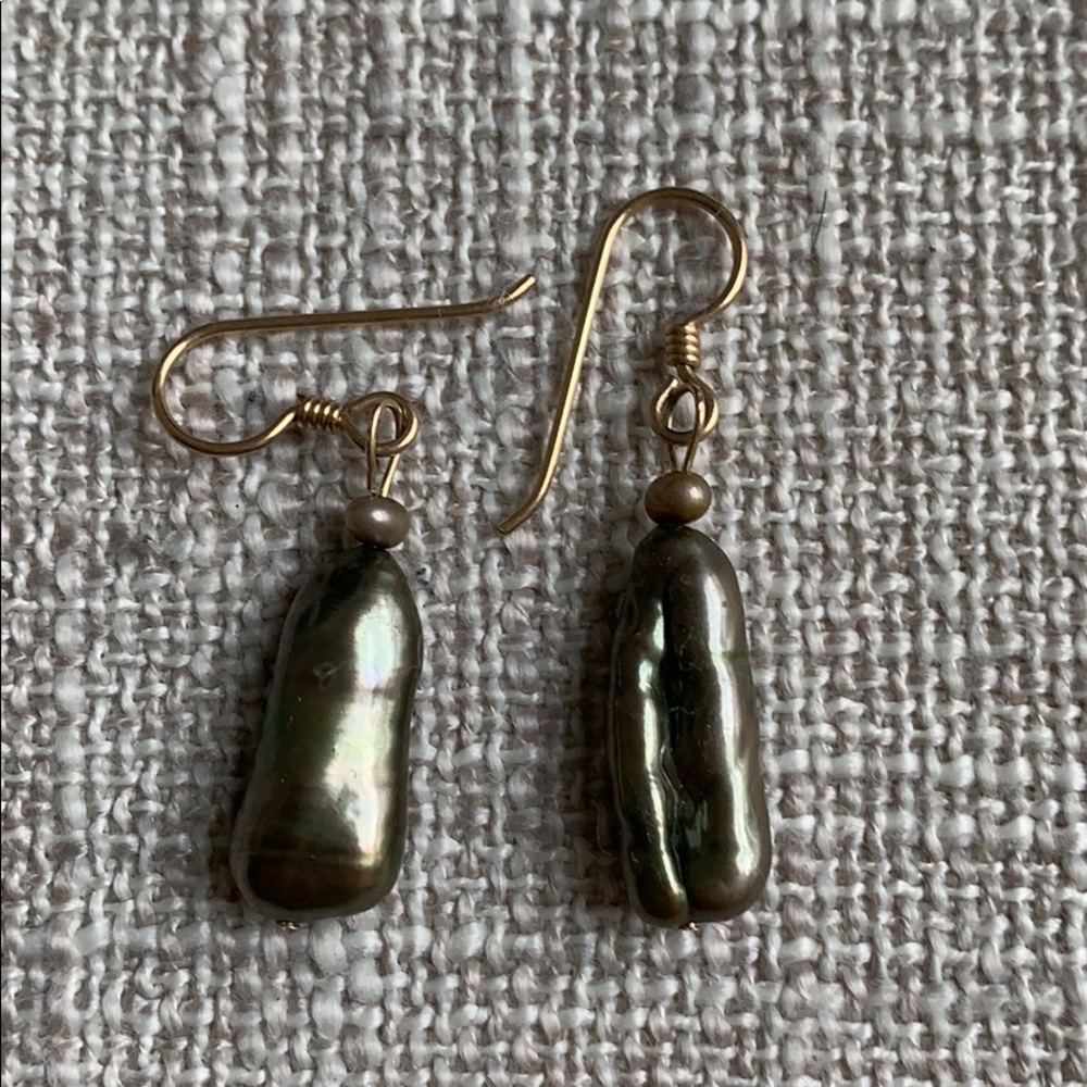 Freshwater Pearl earrings